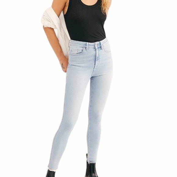 Free People Denim - FREE PEOPLE‎ Raw High Rise Jegging SIZE 29